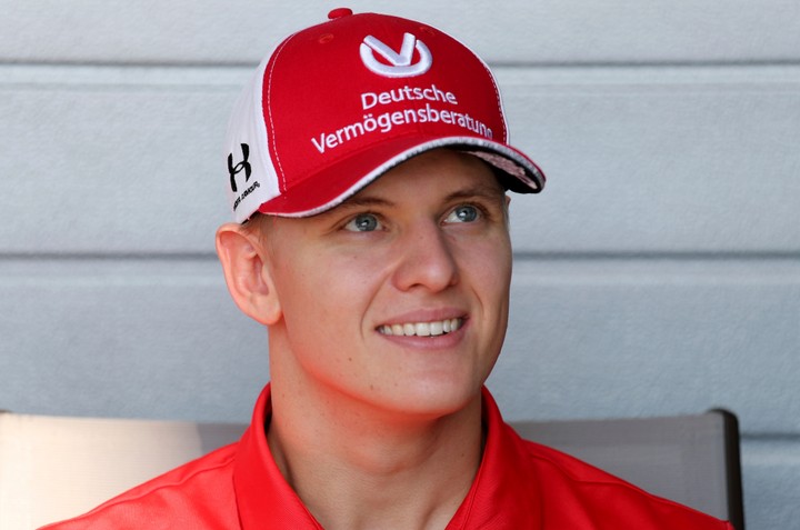 Uvidíme meno Schumacher opäť v pretekoch Formuly 1?